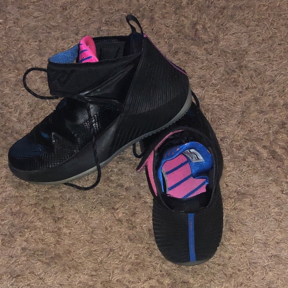 Westbrook pink/blue why not zero.1 size 5 Youth - Picture 5 of 11